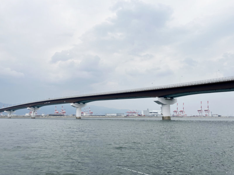 ポートアイランドと空港を結ぶ連絡橋